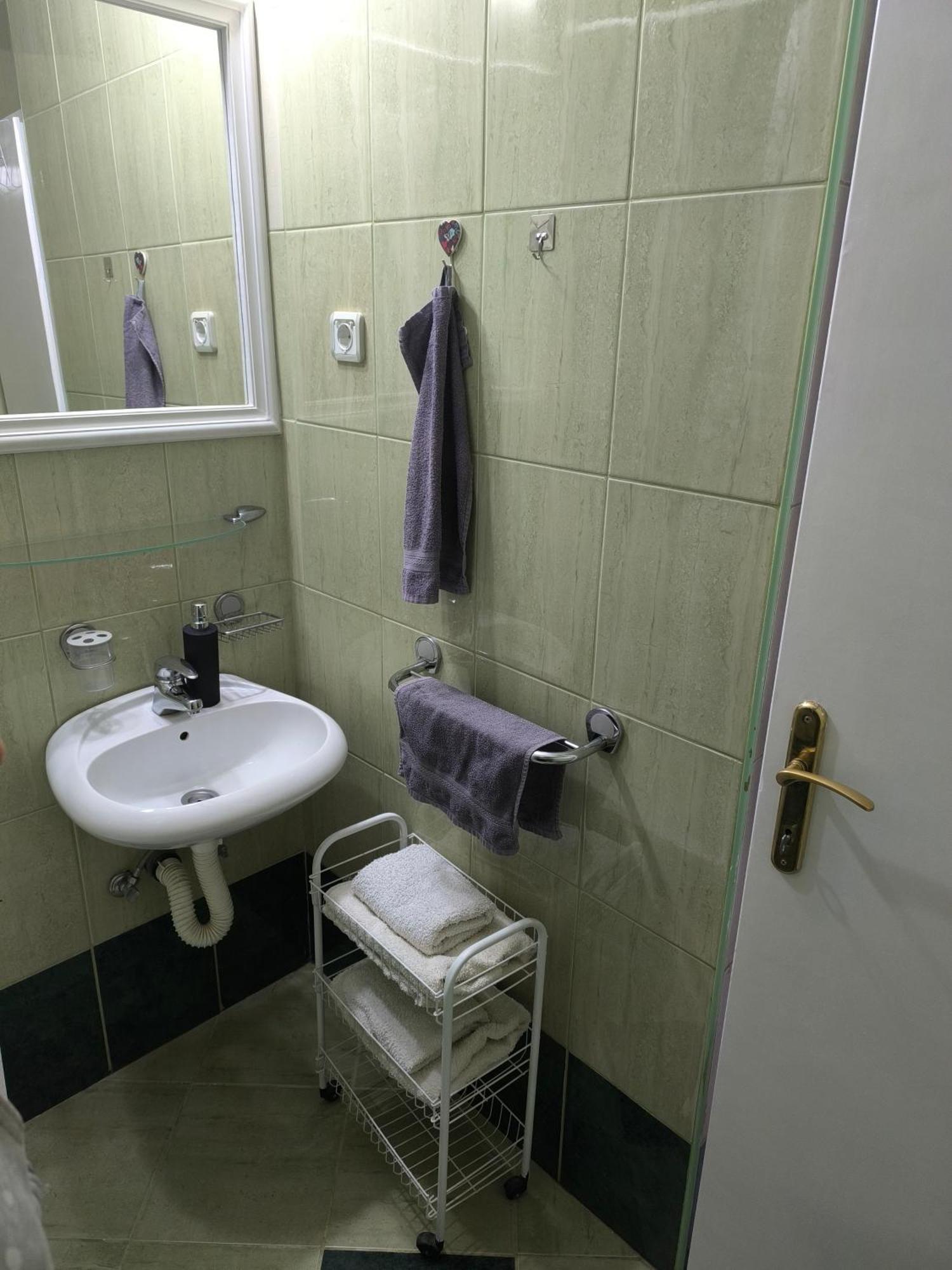 Guest House Major อารันเยโลวัคส์ ภายนอก รูปภาพ