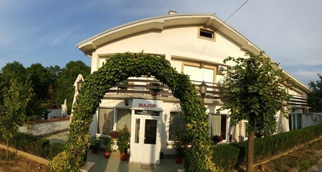 Guest House Major อารันเยโลวัคส์ ภายนอก รูปภาพ