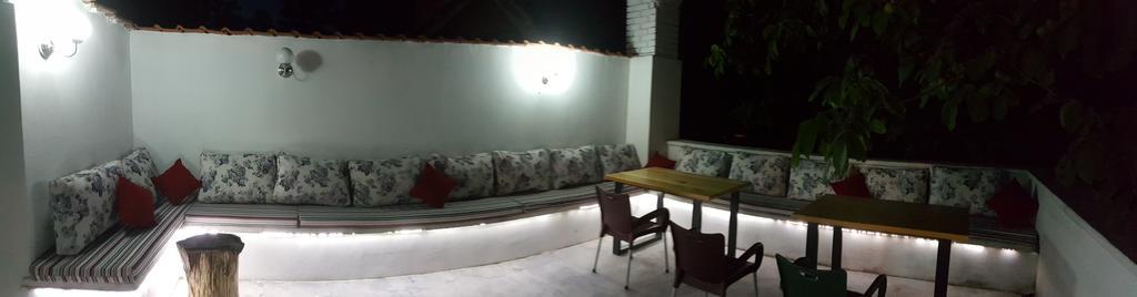 Guest House Major อารันเยโลวัคส์ ภายนอก รูปภาพ