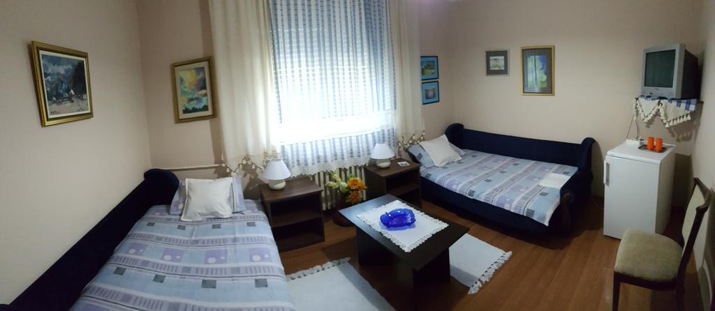 Guest House Major อารันเยโลวัคส์ ห้อง รูปภาพ
